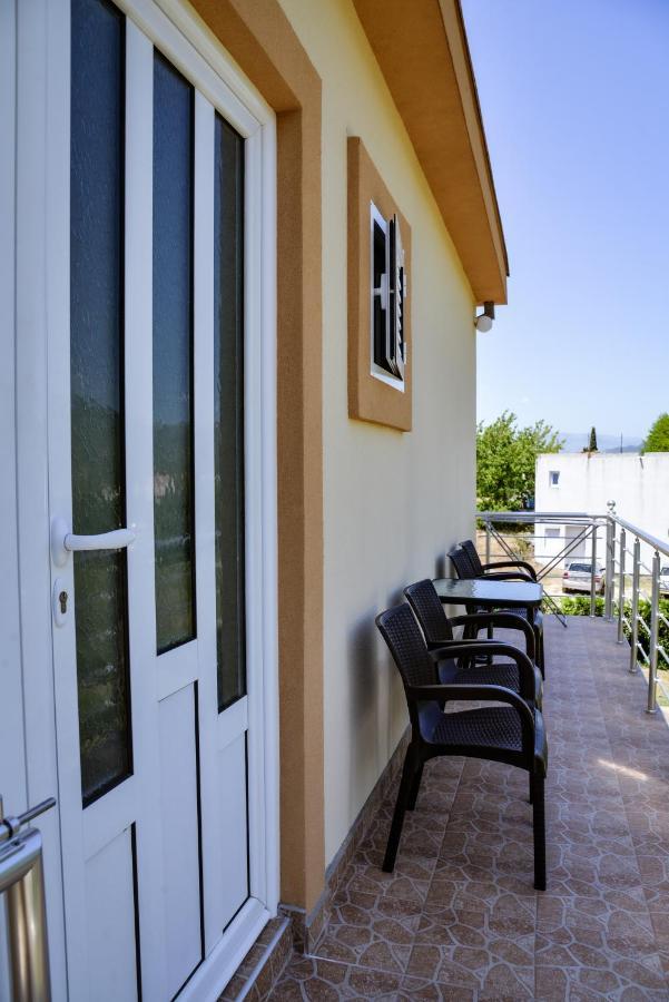 Apartment Nikola Kotor Exteriér fotografie