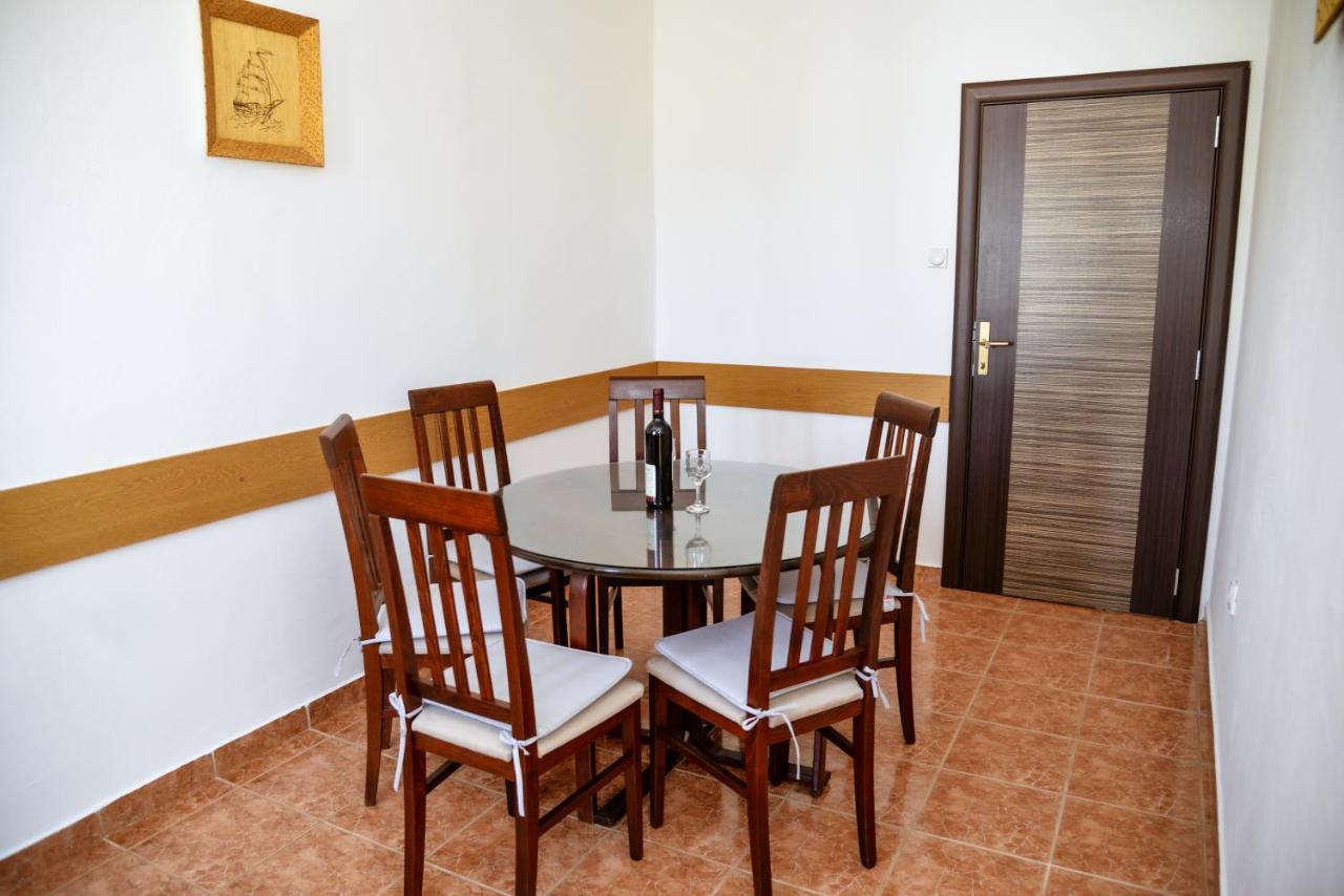 Apartment Nikola Kotor Exteriér fotografie